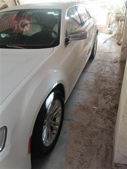 كرايسلر 300